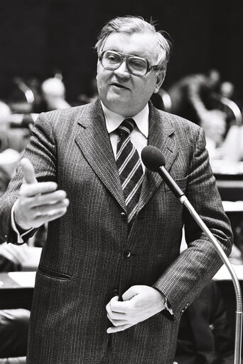 Egon KLEPSCH during the plenary session from December 11 to 15, 1978, in Luxembourg.