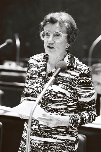 Hannah WALZ during the plenary session from December 11 to 15, 1978, in Luxembourg.