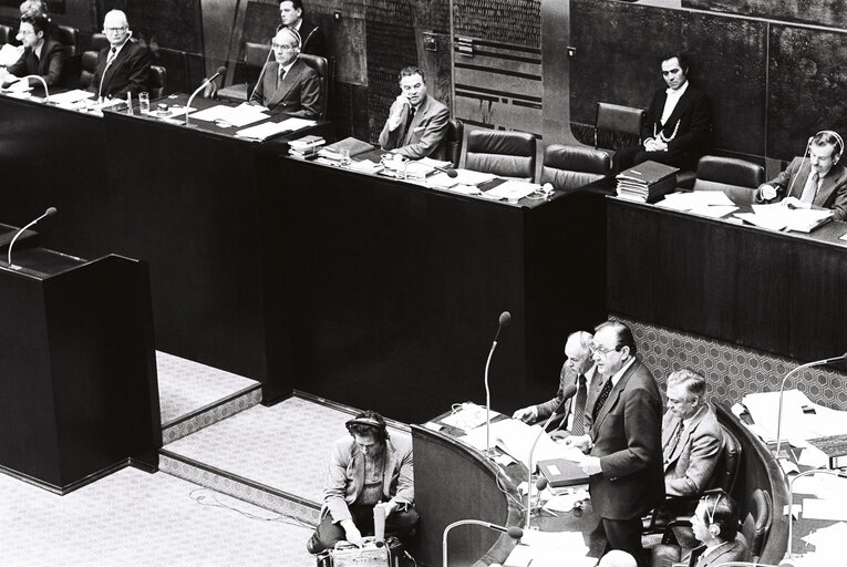 Hans-Dietrich GENSCHER, Minister for Foreign Affairs of the Federal Republic of Germany and President in Office of the Council of the European Communities, during the plenary session from December 11 to 15, 1978, in Luxembourg.