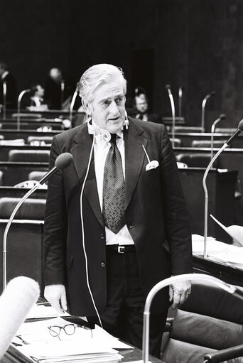 James SCOTT-HOPKINS during the plenary session from December 11 to 15, 1978, in Luxembourg.