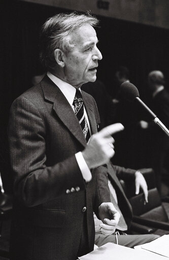 Hellmut SIEGLERSCHMIDT during the plenary session from December 11 to 15, 1978, in Luxembourg.