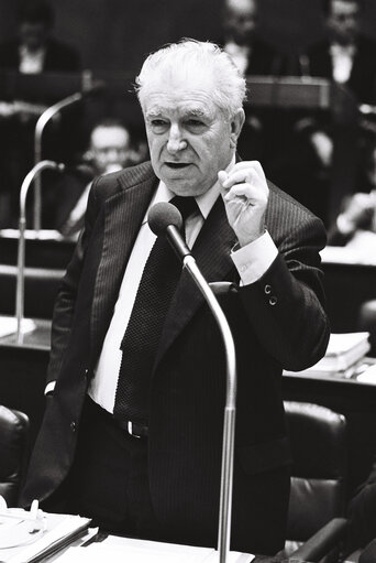 Georges SPENALE during the plenary session from December 11 to 15, 1978, in Luxembourg.