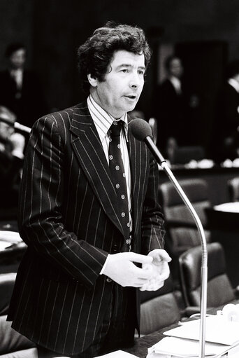 Charles McDONALD during the plenary session from December 11 to 15, 1978, in Luxembourg.