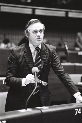 George CUNNINGHAM, Member of the European Parliament, during a session in Strasbourg in October 1978.