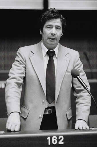 Foto 4: The delegue Horst HAASE during a session in Brussels in June 1978.