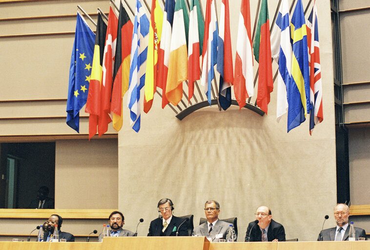 Suriet 7: ACP-EU Joint Parliamentary Assembly