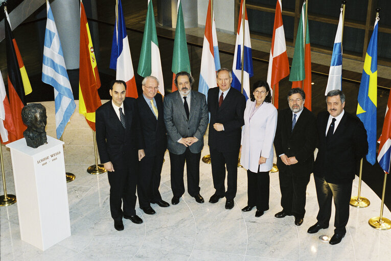 Fotografia 2: Group picture of the Vice-Presidents in Strasbourg