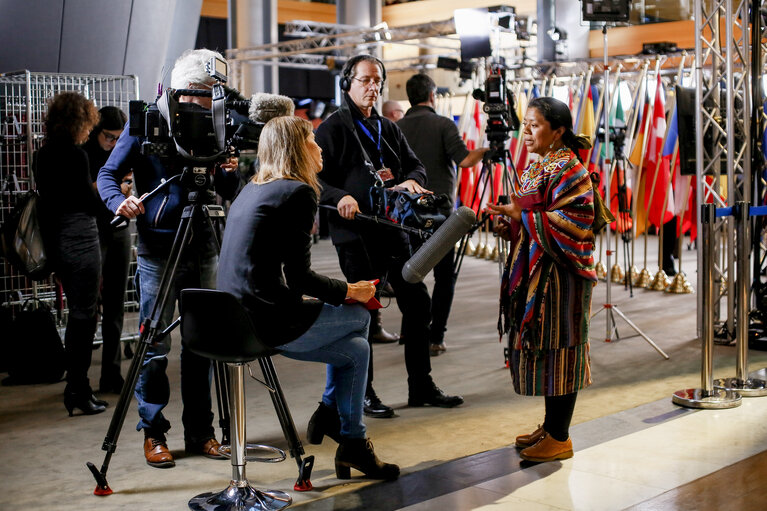 Foto 9: Interview of Auro Lolita CHAVEZ IXCAQUIC, finalist of Sakharov prize 2017 in Strasbourg