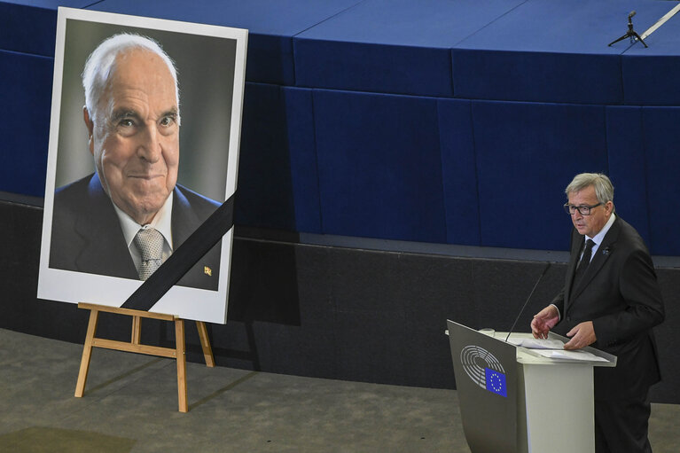 European Ceremony of Honour for Dr. Helmut KOHL - Speech by Jean-Claude JUNCKER, President the EC