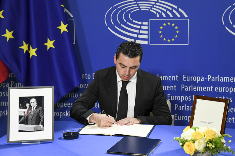 European Ceremony of Honour for Dr. Helmut KOHL, Former Chancellor of the Federal Republic of Germany and Honorary Citizen of Europe (1930 - 2017) at the European Parliament in Strasbourg- Arrival