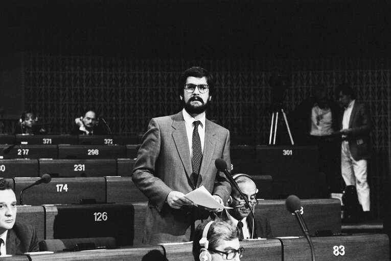 The European Commissioner Manuel MARIN during a session in Strasbourg in October 1986.