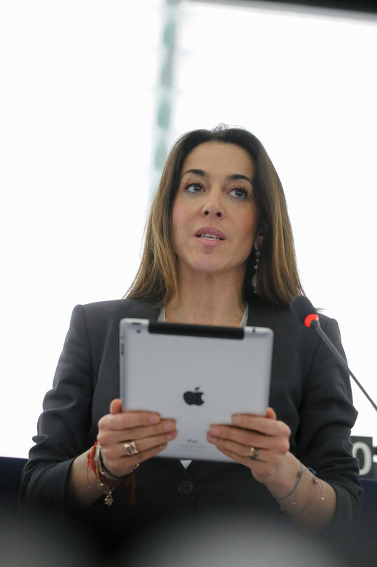 Licia RONZULLI in plenary session