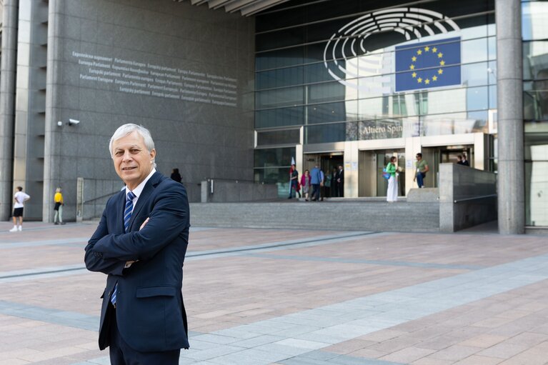 Valokuva 8: Lefteris CHRISTOFOROU in the EP in Brussels