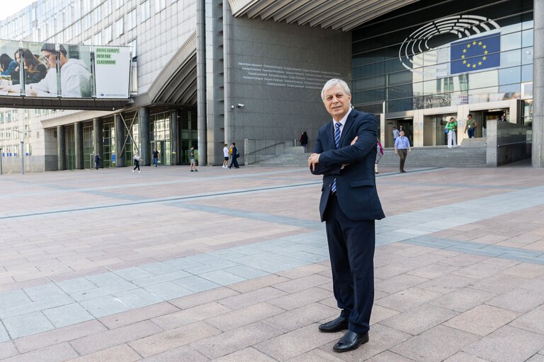 Valokuva 12: Lefteris CHRISTOFOROU in the EP in Brussels