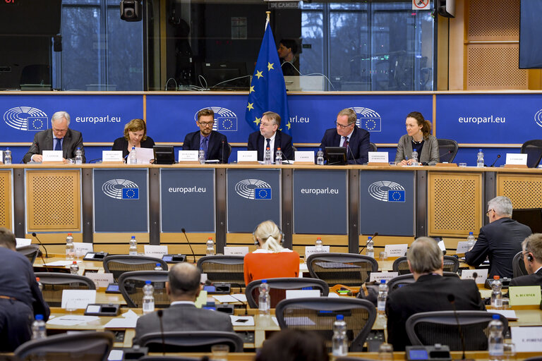 Photo 2: Committee on International Trade - Exchange of views on the implementation of the General System of Preferences 2016-2017 with Cecilia Malmström, Commissioner for trade, and Christian Leffler, Deputy Secretary General, EEAS