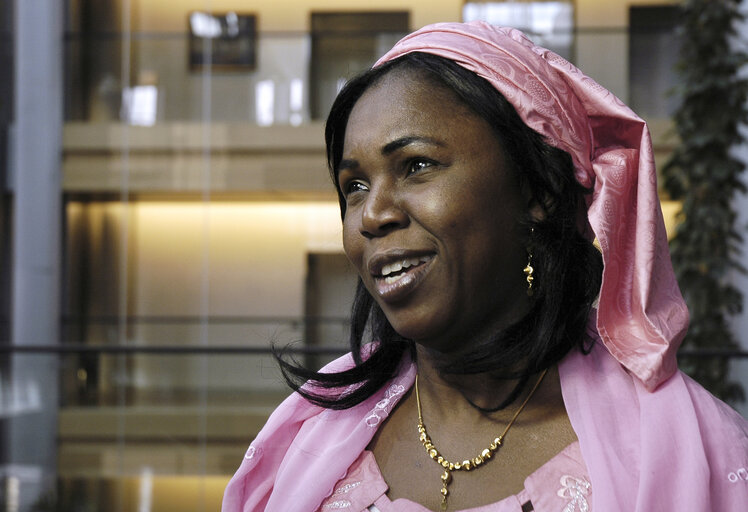 Foto 2: 2005 Sakharov Prize laureate Hauwa ibrahim at the European Parliament in Strasbourg