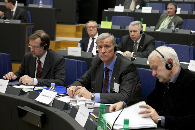 Photo 27: 13Th Eu Russia PCC Top Table