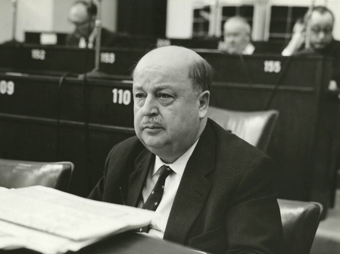 Φωτογραφία 14: Constitutive session of the new European Parliamentary Assembly in january 1962