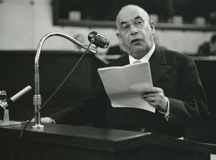 Photo 8: European Parliamentary Assembly on the 30th of March 1962