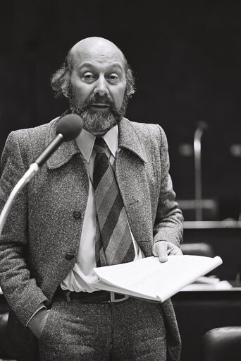 Foto 3: The delegue Cornelis LABAN during a session in Strasbourg in March 1977.