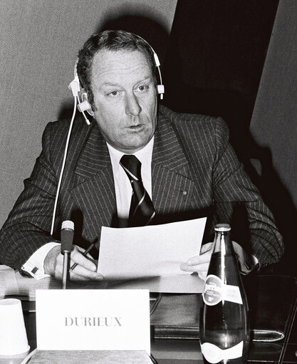 Foto 9: Meeting at the EP in March 1977 in Strasbourg