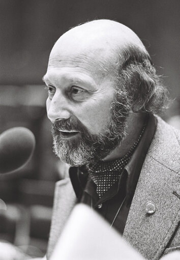 The delegue Cornelis LABAN during a session in Luxembourg in March 1977.