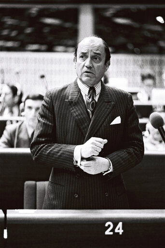 Suriet 16: Member of the European Commission Claude CHEYSSON during a session in Strasbourg March 1977.