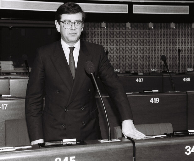 Photo 18: Plenary Session in Strasbourg in December 1992