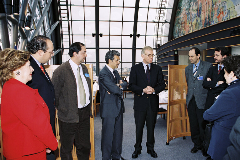 Photo 11 : EPP group members meet with Carlos Jose ITURGAIZ ANGULO, member of the Basque Parliament