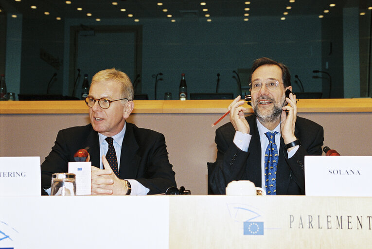 Photo 1 : EPP group meeting - Exchange of views with Javier SOLANA, EU High Representative for Foreign Policy and Security