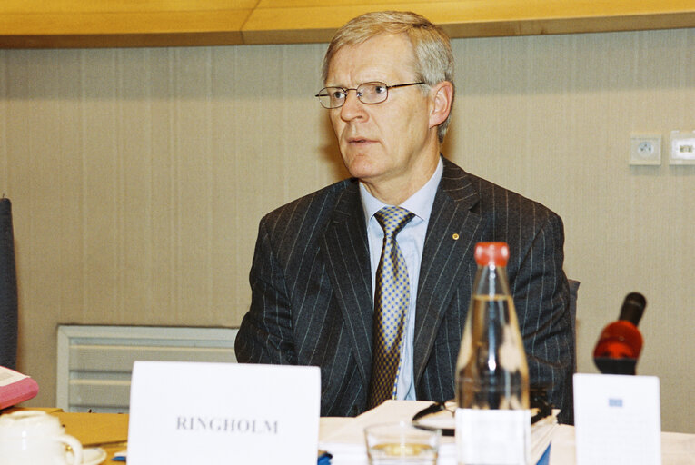 Fotografija 1: ECON Committee - Discussion with the Finance Minister of Sweden