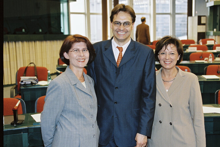 Foto 1: Family picture of the EPP Group