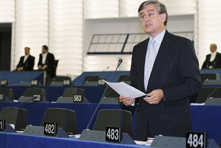 MEP Manuel PEREZ ALVAREZ in Plenary Session in Strasbourg  in June 2001