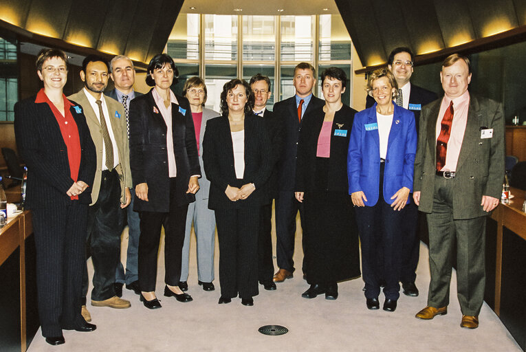 Fotagrafa 9: MEP meets with visitors at the European Parliament in Brussels