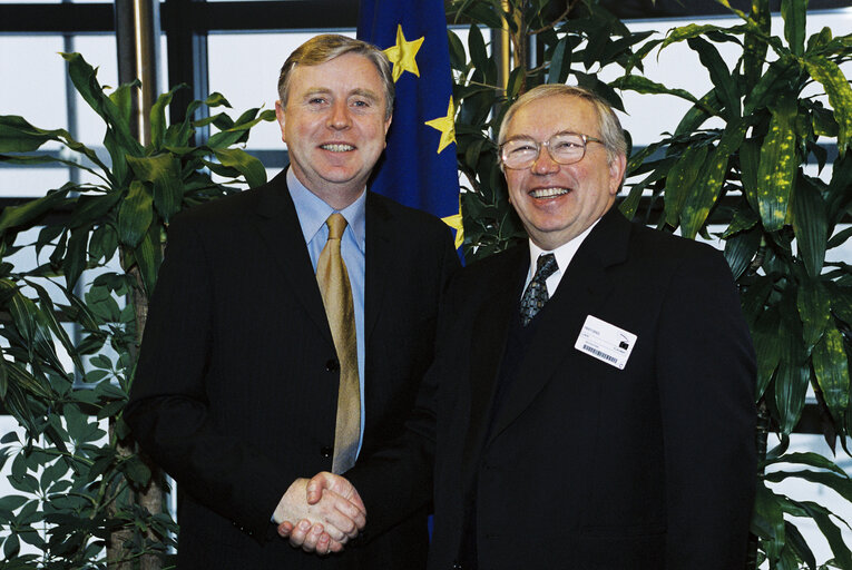 EP President meets with Russian diplomat Vladimir LOUKIN in Strasbourg