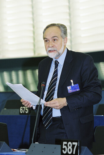 Foto 1: MEP Dominique F.C. SOUCHET takes part in a plenary session in Strasbourg