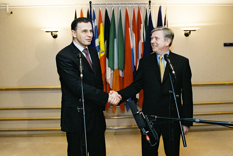 Fotografija 6: EP President meets with the Romanian Minister for Foreign Affairs