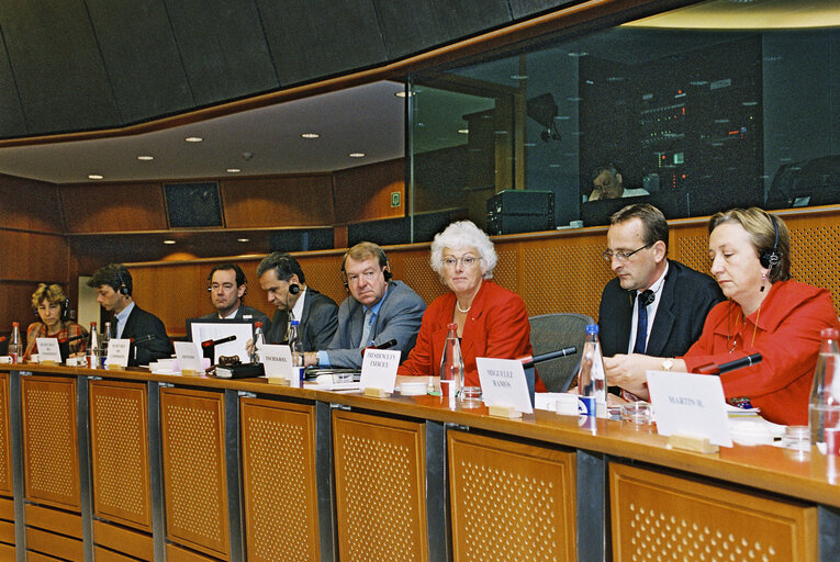 Photo 4 : Committee on FIsheries - Discussion with Danish Minister for Agriculture and FIsheries on the Danish Presidency of the Council