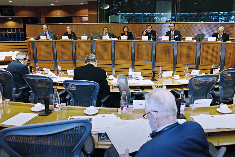 Fotografija 3: ECON Committee - Discussion with the President of the European Bank for Reconstruction and Development