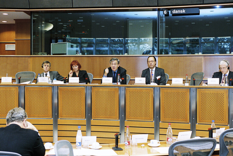 Fotografija 2: ECON Committee - Discussion with the President of the European Bank for Reconstruction and Development