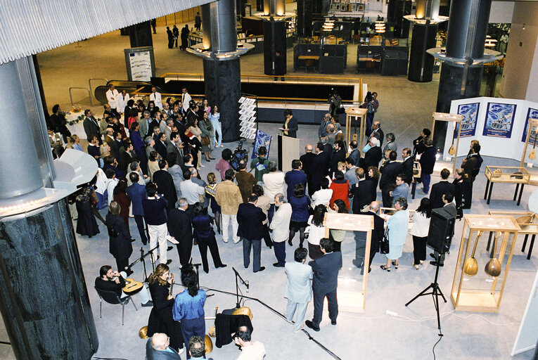 Fotogrāfija 7: Exhibition of Traditional Musical Instruments from Greece