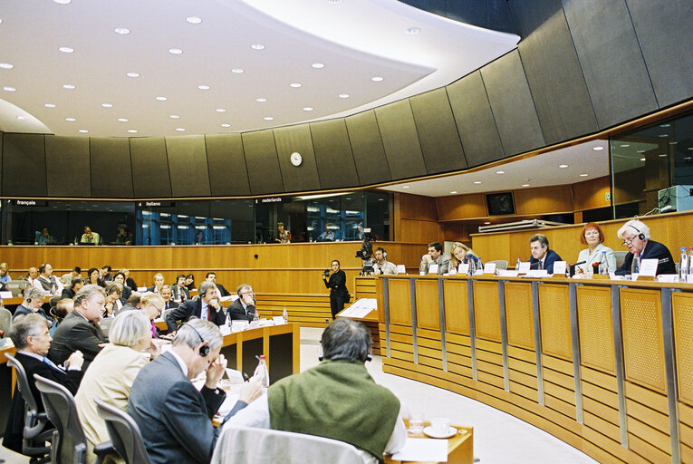 Photo 22: ECON Committee - Monetary dialogue with the President of the ECB