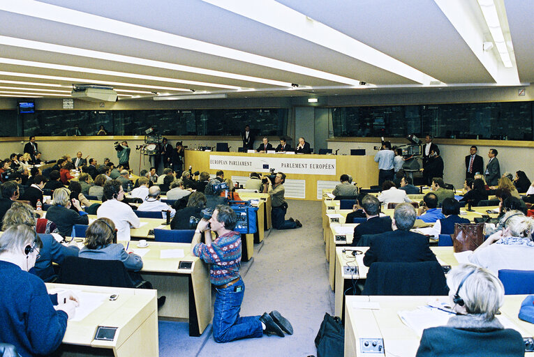 Press conference by EP President, EC President and the Commissioner in charge of Enlargement