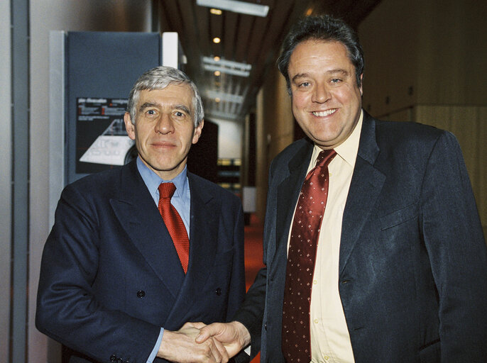 Fotografie 6: Jack STRAW, UK Foreign Secretary at the European Parliament in Strasbourg