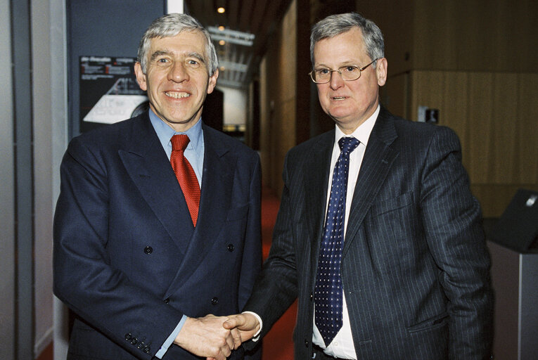 Fotografie 8: Jack STRAW, UK Foreign Secretary at the European Parliament in Strasbourg