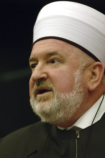 Photo 4: Meeting with the Head of the Islamic Community in Bosnia.