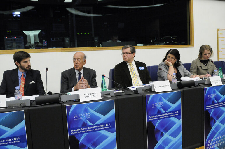 Press conference on European Research and Innovation.