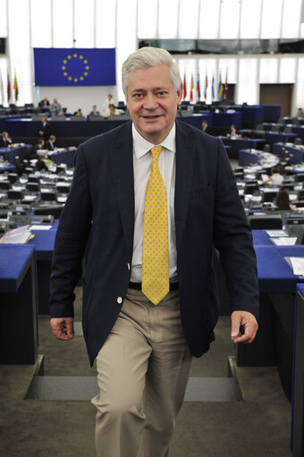 Fotogrāfija 11: MEP portrait