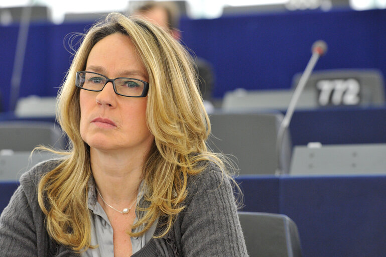 Fotografie 7: Constance LE GRIP-Portraits in Plenary in Strasbourg