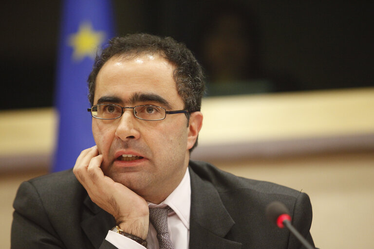 Science and Technology Options Assessment (STOA) - Is an oil free future possible ? - The science, technology and economics of running Europe without oil